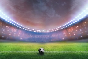 KAiyun Sports登录入口-王者归来！蒂姆复出首战爆冷横扫强敌，伯纳乌万人沸腾